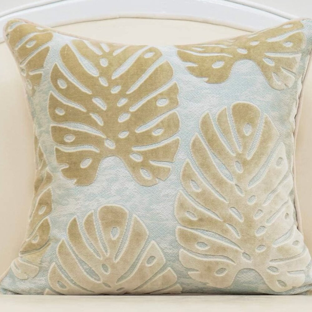 Coastal Leaf Velvet Decorative Velvet Throw Pillow Cover 18x18